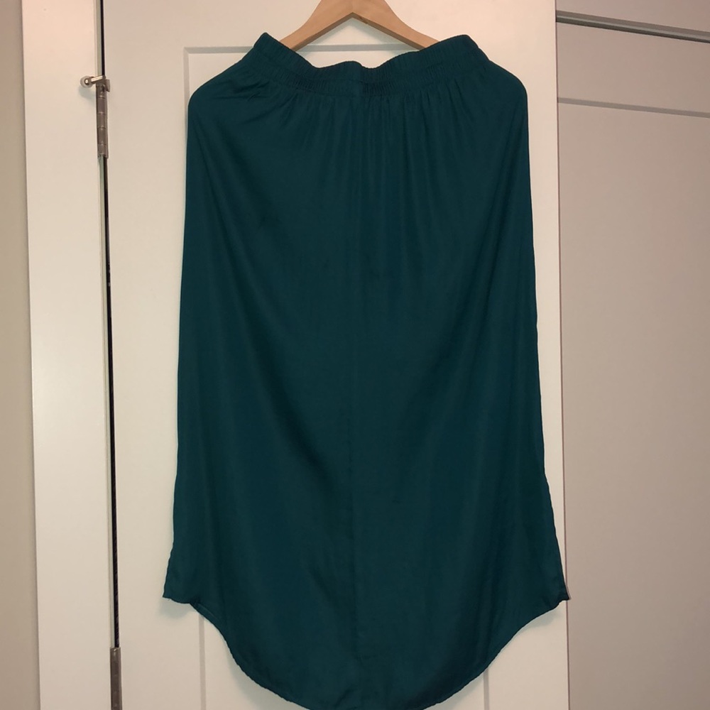 Midi skirt